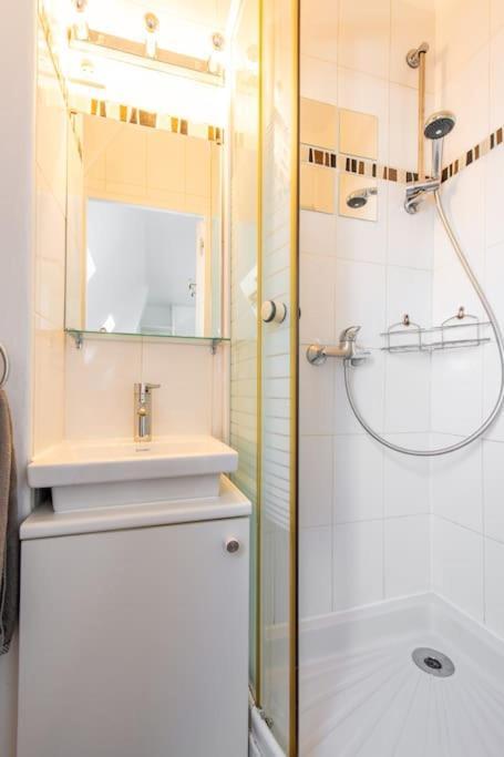 Centre Close To Major Attractions Appartement Parijs